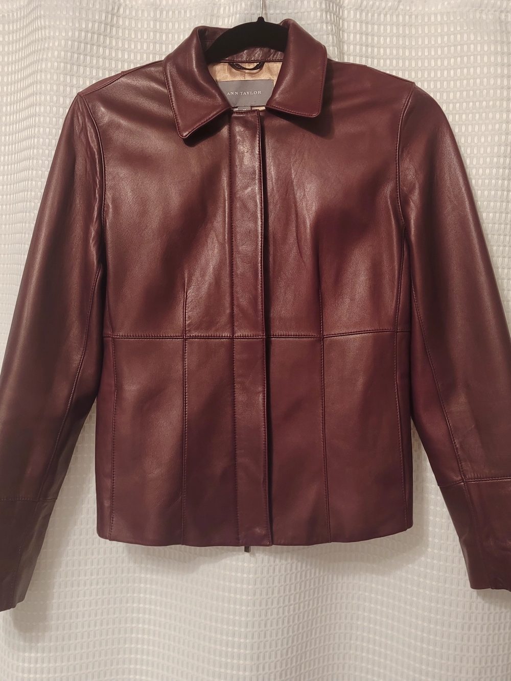 90s/Y2k Ann Taylor Classic Plum/ Burgundy Leather Jacket